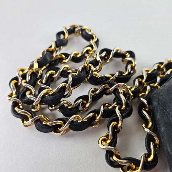 SOLD Chanel Vintage Square Classic Single Flap Bag Quilted Lambskin Mini - Picture 12 of 13